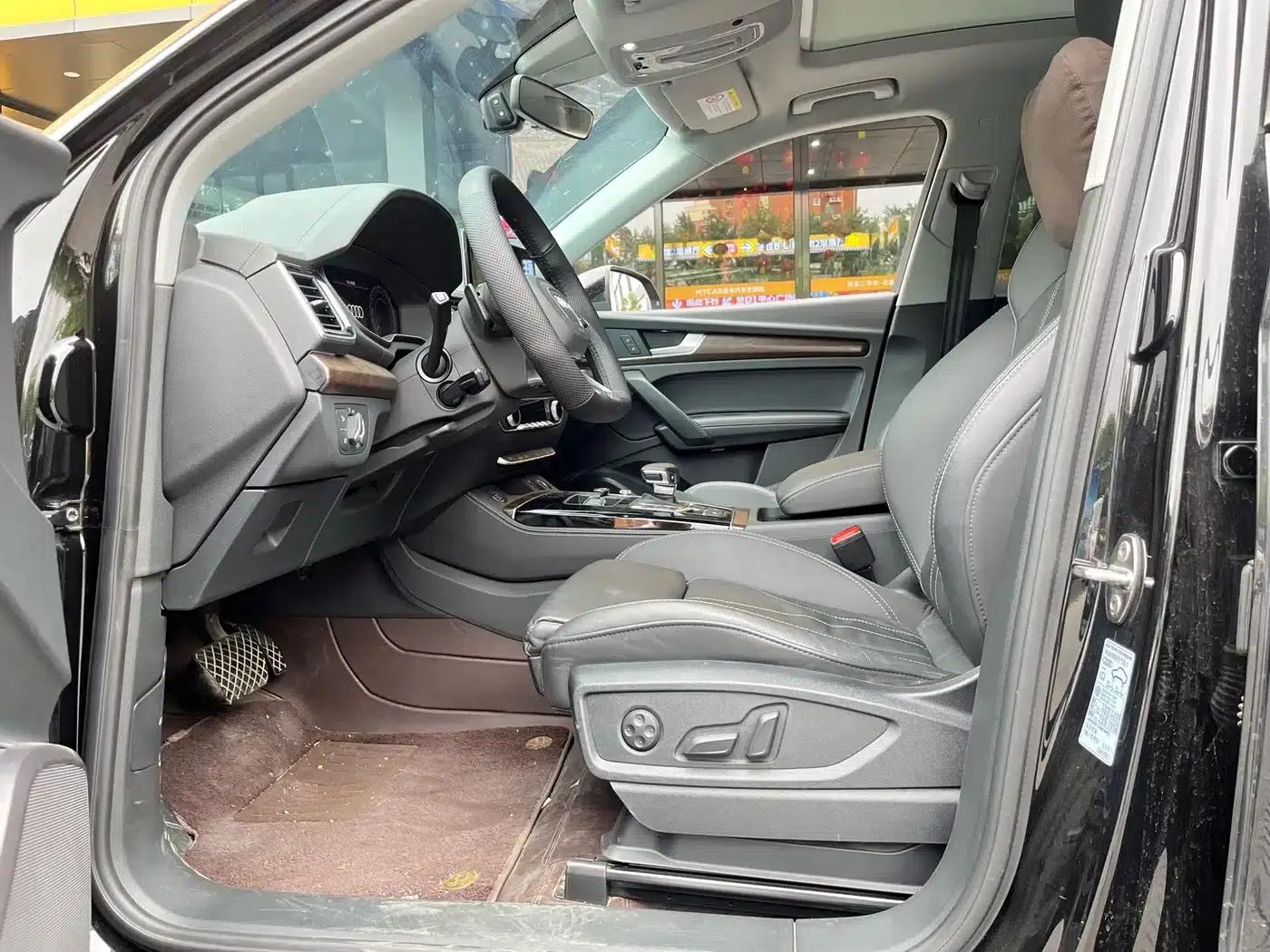 Audi Q5L 2022 Facelift 40T Luxury Dynamic — миниатюра 4