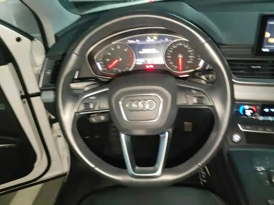 Audi Q5L 2020 40 TFSI Luxury Progressive Edition — миниатюра 15
