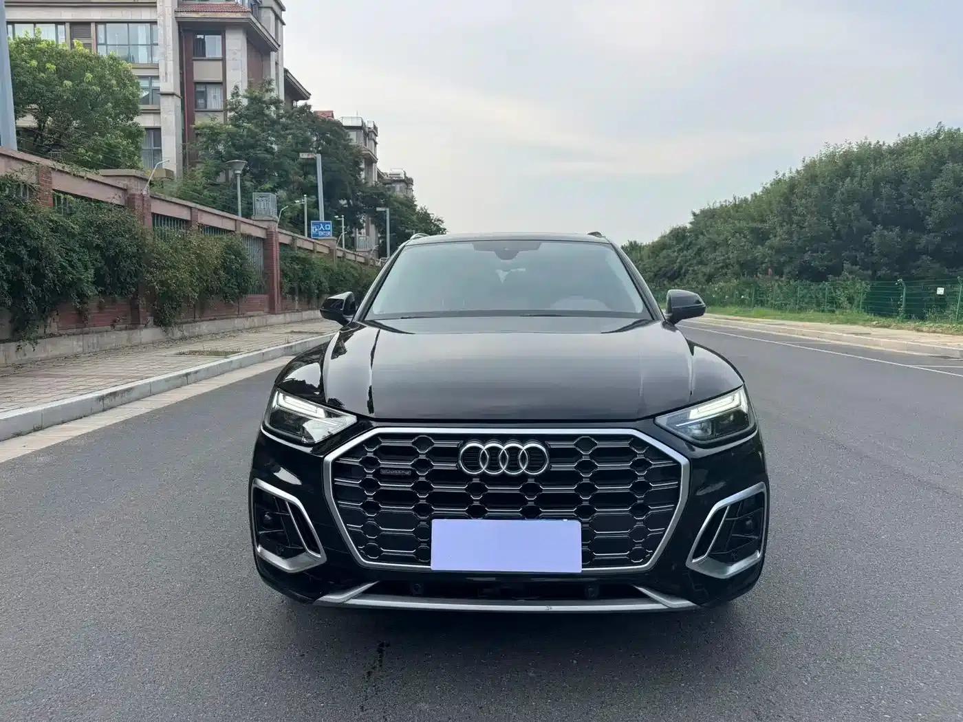Audi Q5L 2022 Facelift 40T Luxury Dynamic — миниатюра 2