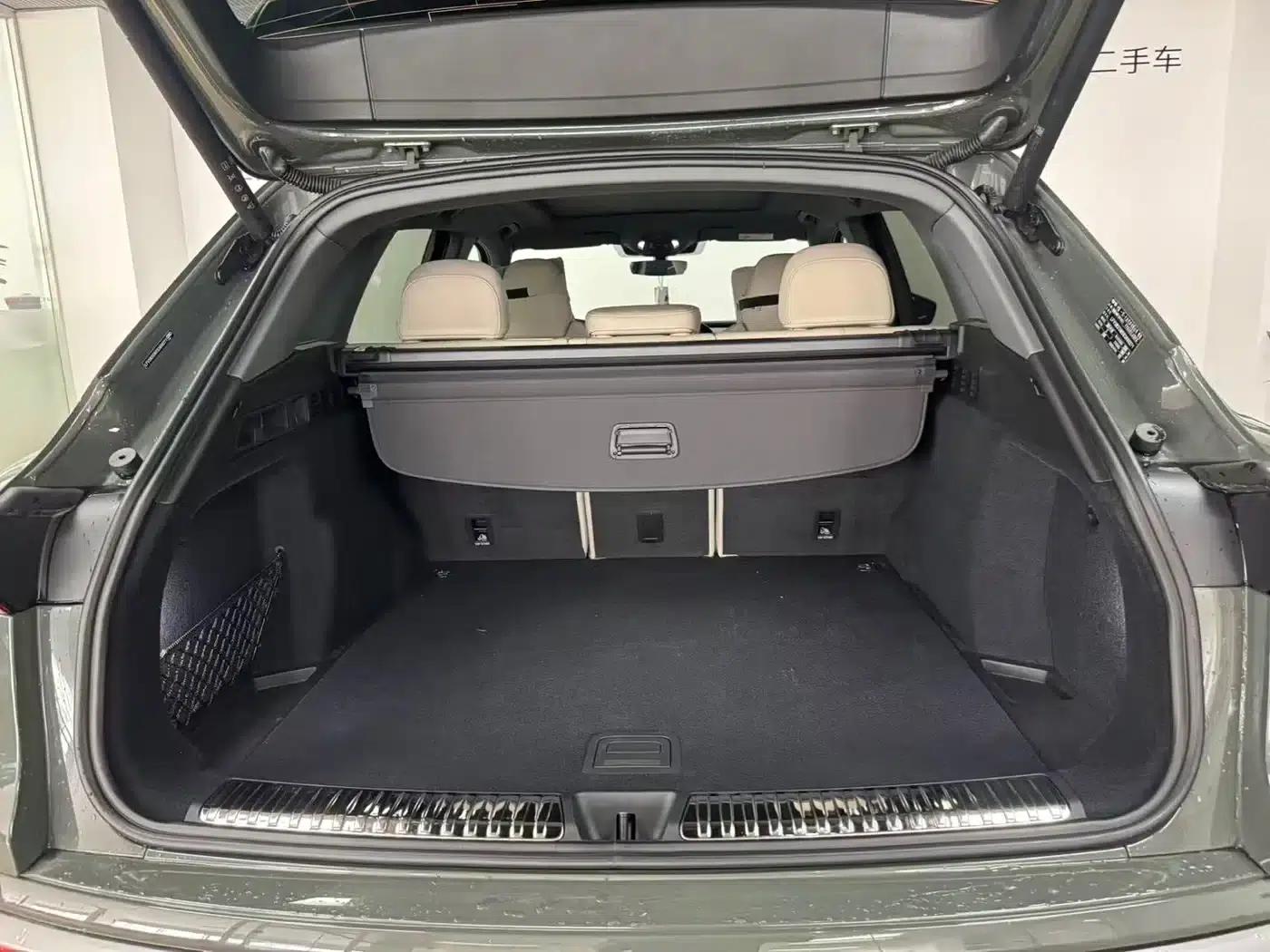 Audi Q5L 2026 2.0T Exclusive Edition for Million Users — миниатюра 6