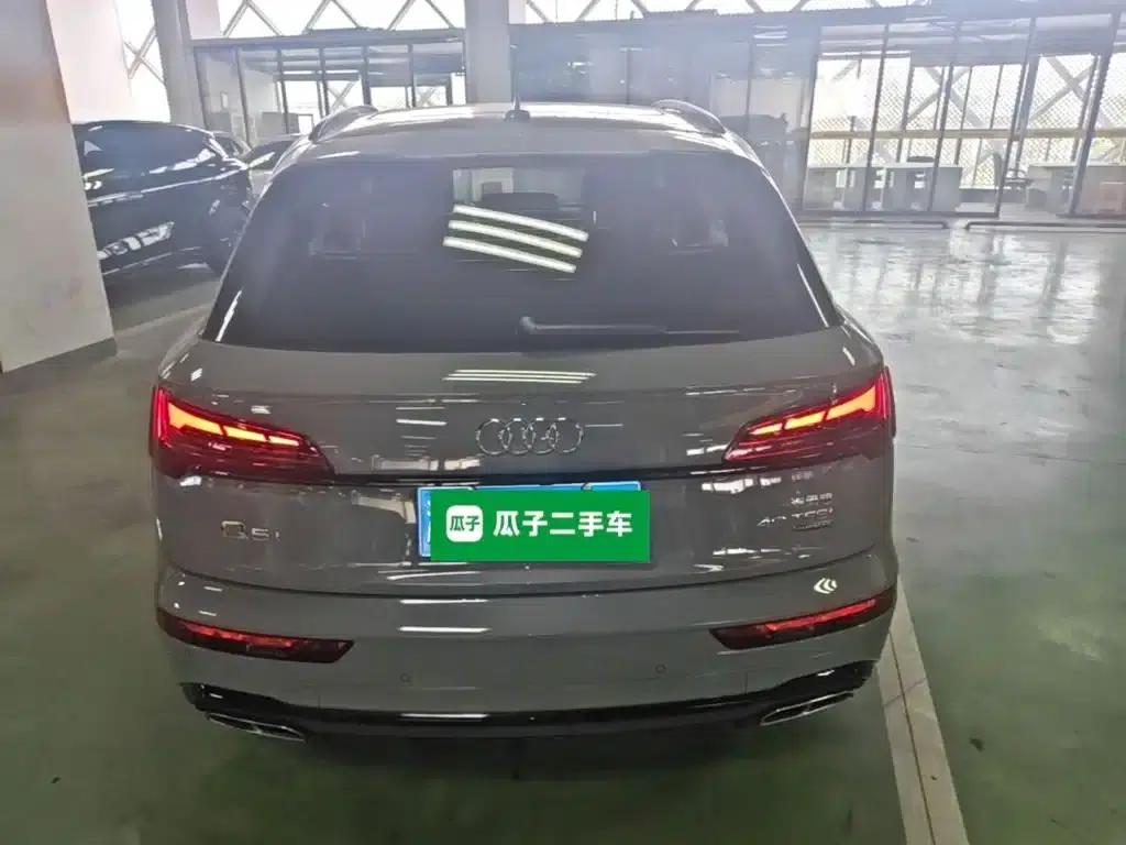 Audi Q5L 2025 40 TFSI Luxury Dynamic — миниатюра 6