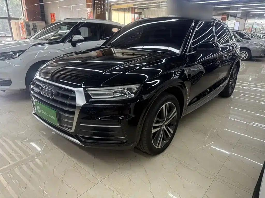 Audi Q5L 2020 Facelift 40 TFSI Luxury Progressive Edition — миниатюра 1