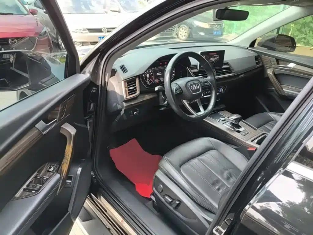 Audi Q5L 2020 Facelift 40 TFSI Luxury Fashion Edition — миниатюра 16