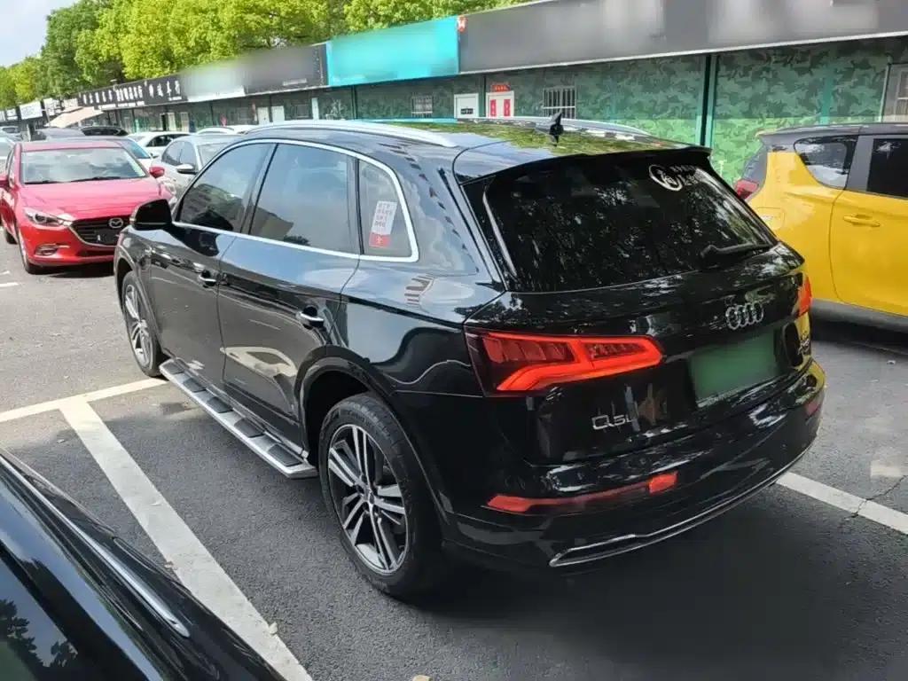 Audi Q5L 2020 Facelift 40 TFSI Luxury Fashion Edition — миниатюра 5