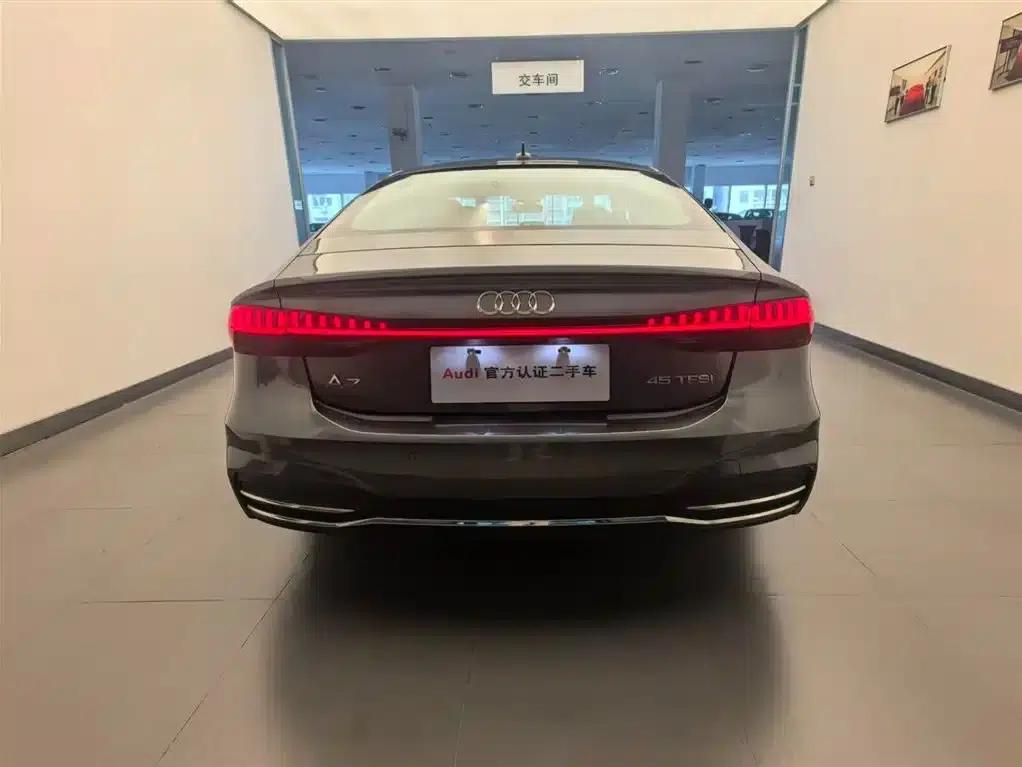 Audi A7 2024 45 TFSI Premium Edition — миниатюра 3