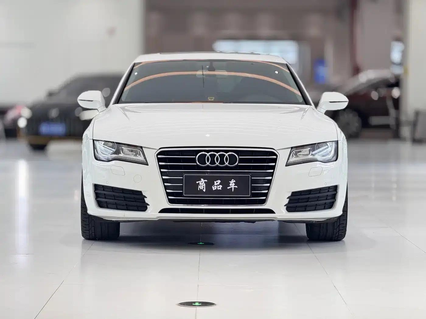 Audi A7 2013 30 FSI Standard Edition — миниатюра 2