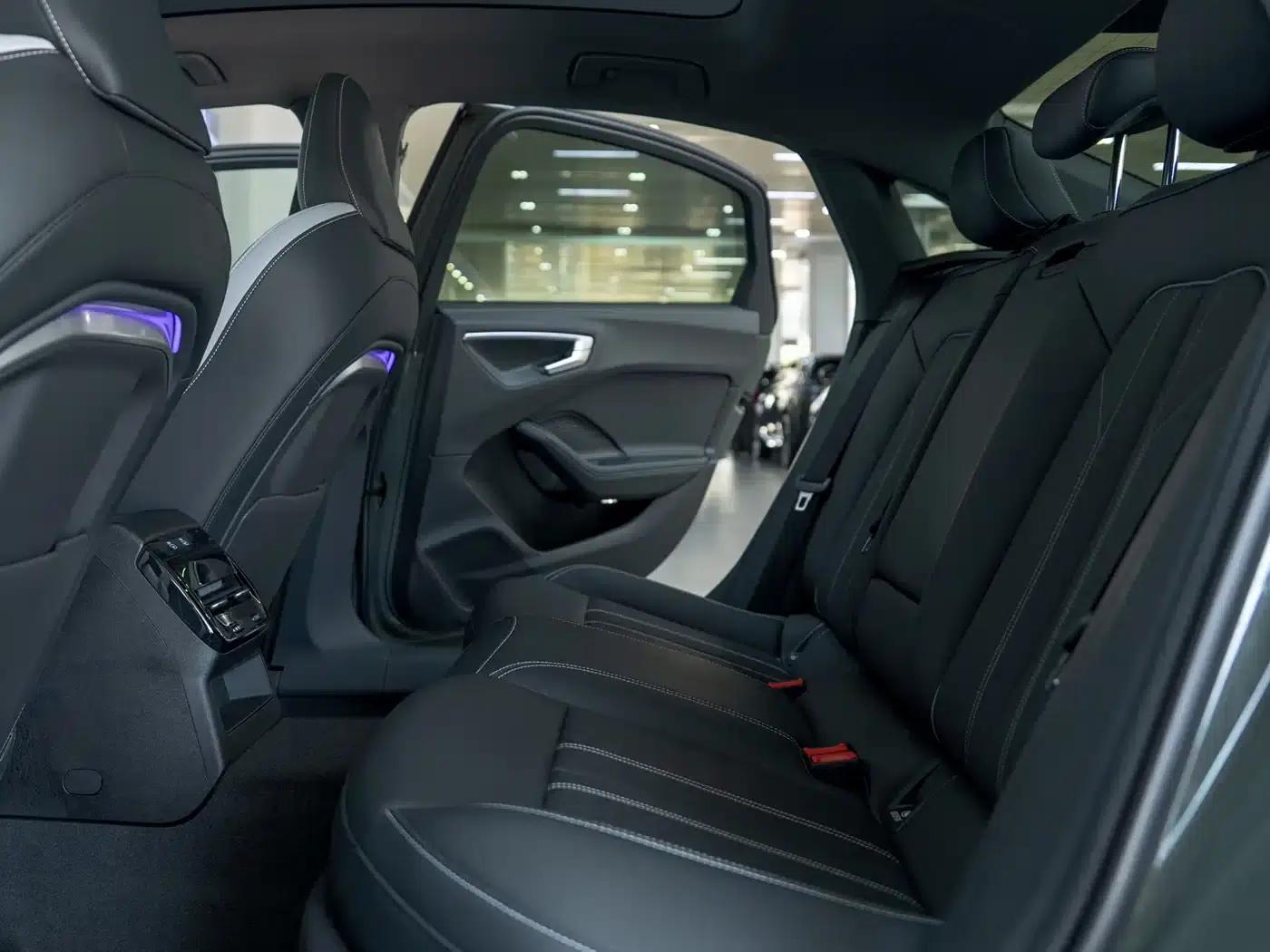 Audi A5L 2026 2.0T Sport Edition — миниатюра 11