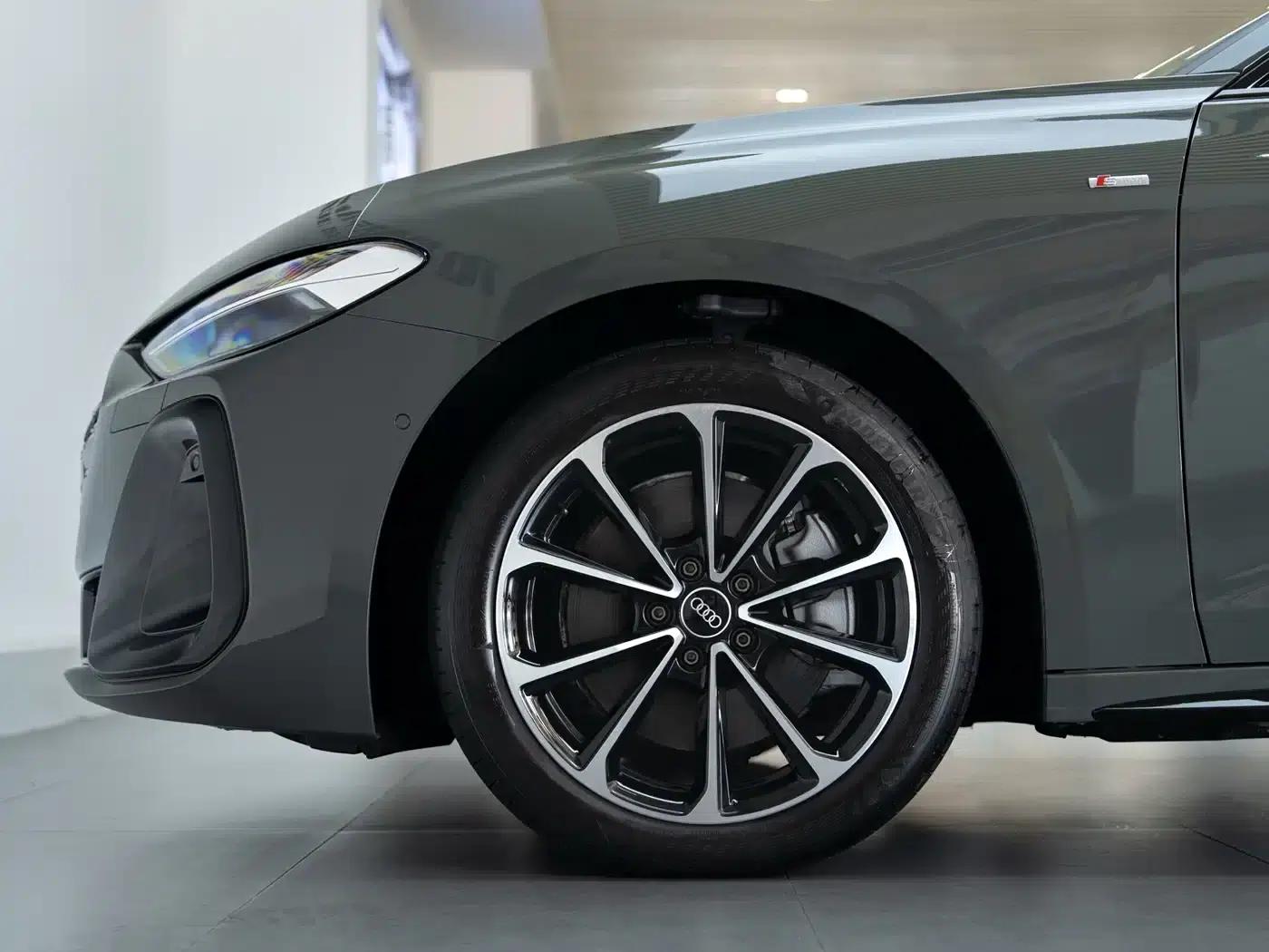 Audi A5L 2026 2.0T Sport Edition — миниатюра 8