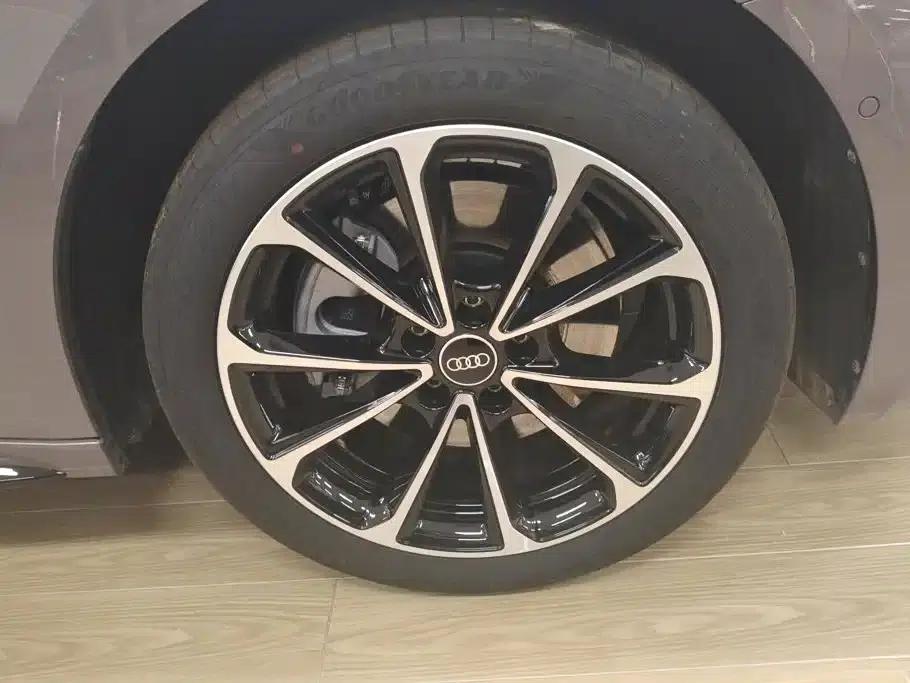 Audi A5L 2026 2.0T Sport Plus — миниатюра 6