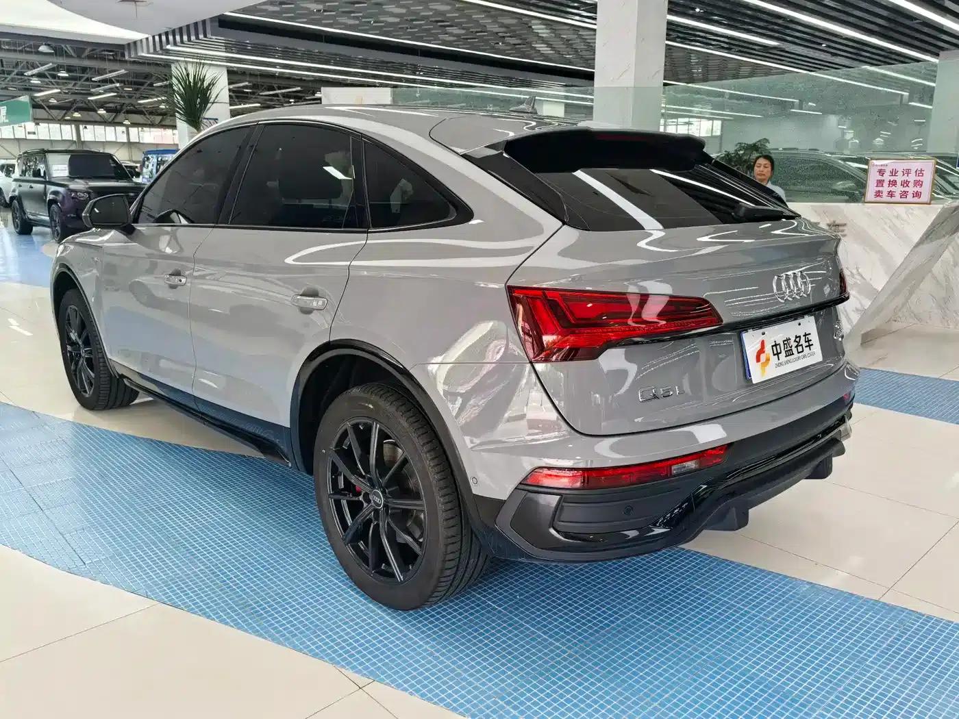 Audi Q5L Sportback 2021 40 TFSI Launch Special Edition — миниатюра 5