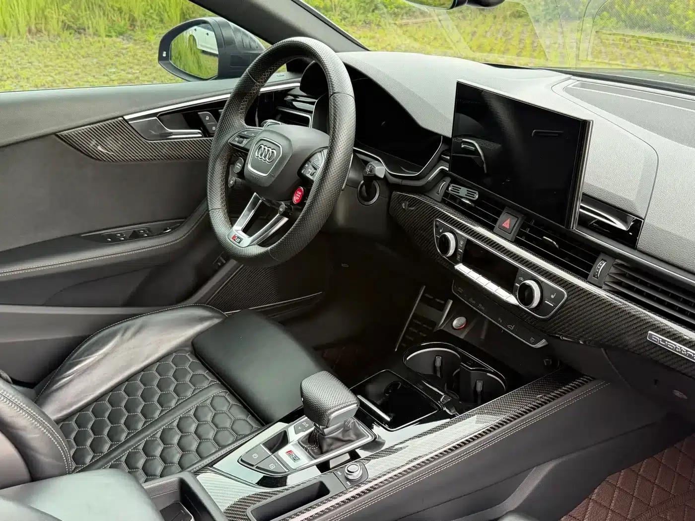 Audi RS 5 2023 RS 5 2.9T Sportback Dark Gold Edition — миниатюра 12
