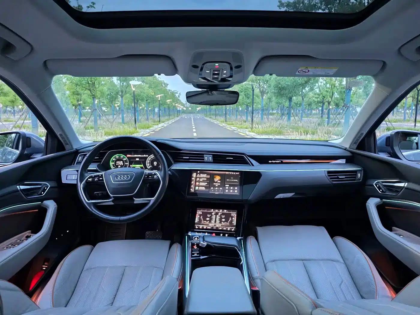 Audi e-tron 2021 50 quattro Premium — миниатюра 16