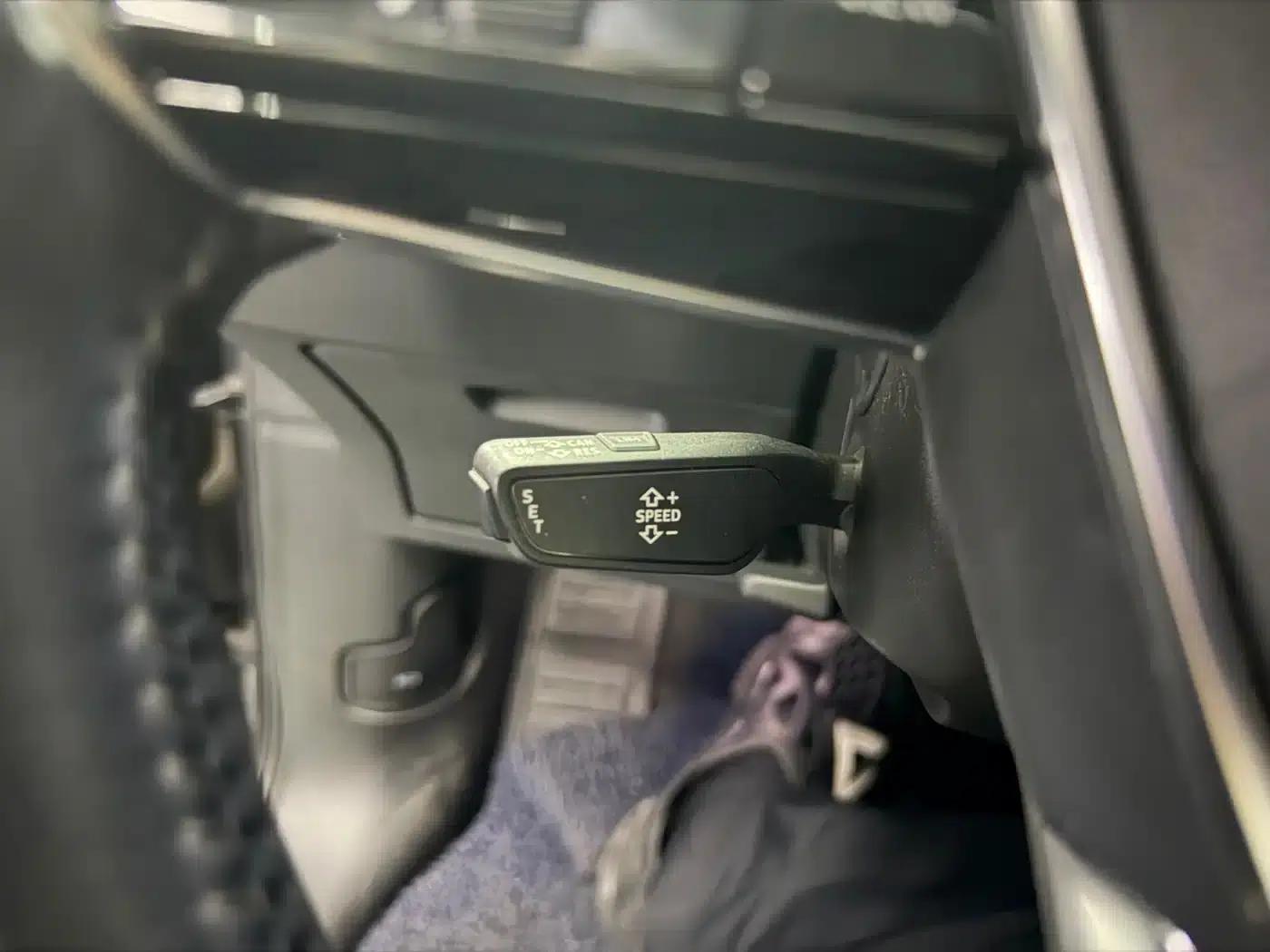 Audi e-tron (Imported) 2019 55 quattro Fashion Edition — миниатюра 6