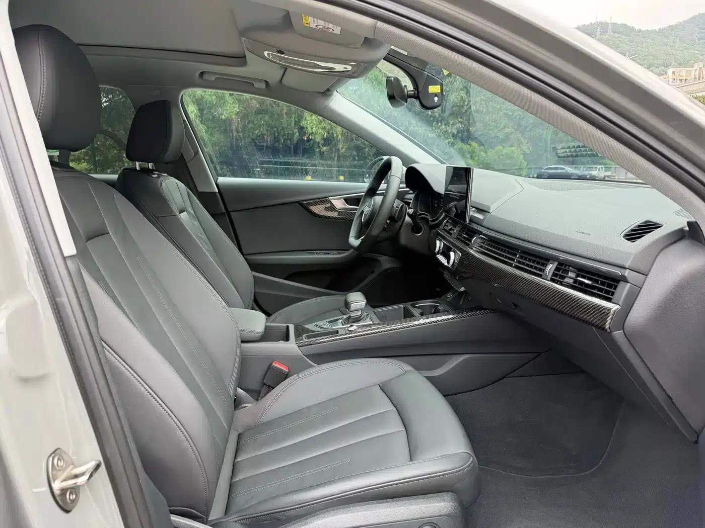 Imported Audi A4 2021 Avant 40 TFSI Pioneer Star Edition — миниатюра 13