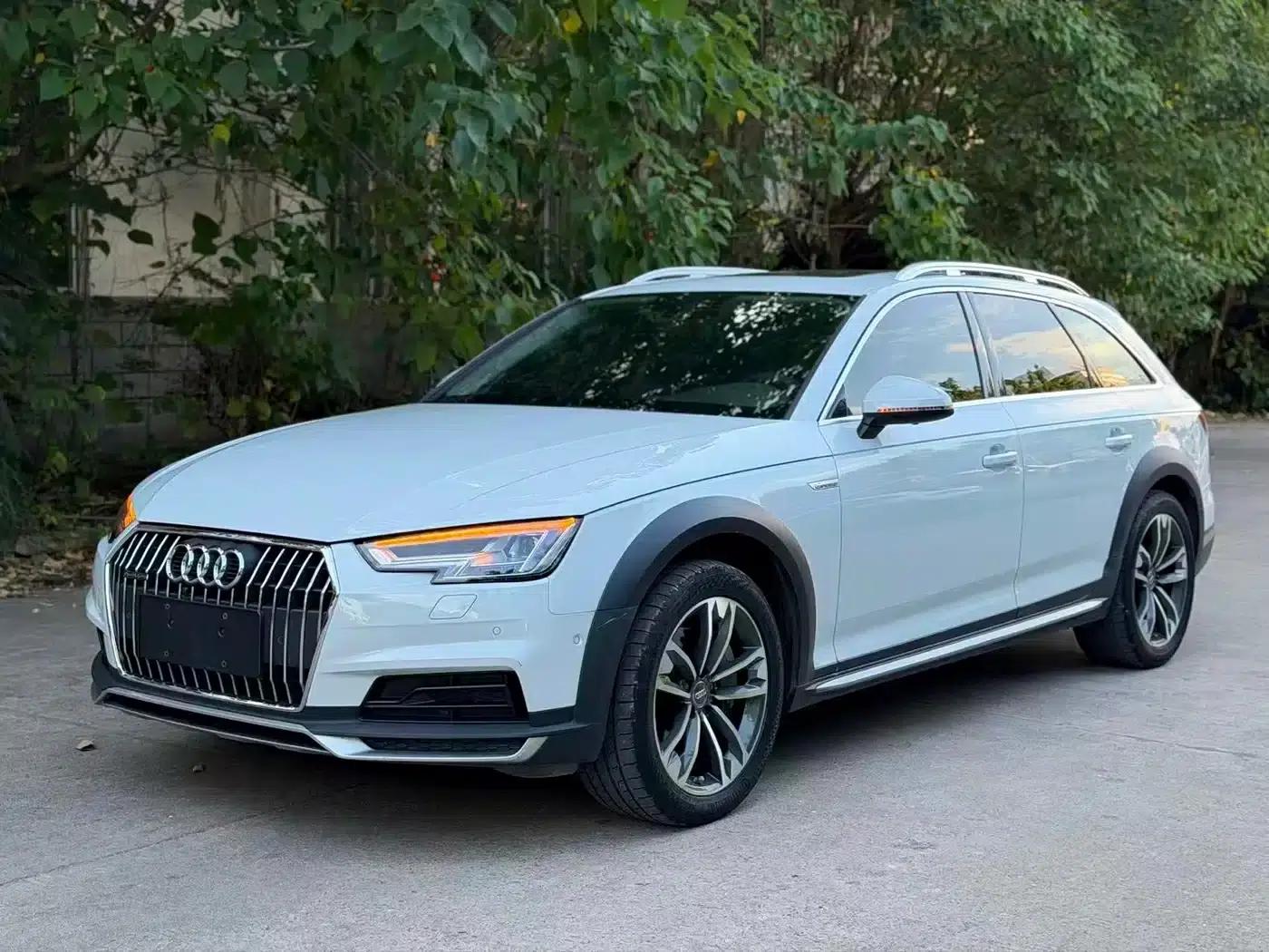 2017 Audi A4 Imported Model 45 TFSI allroad quattro Sport — миниатюра 1