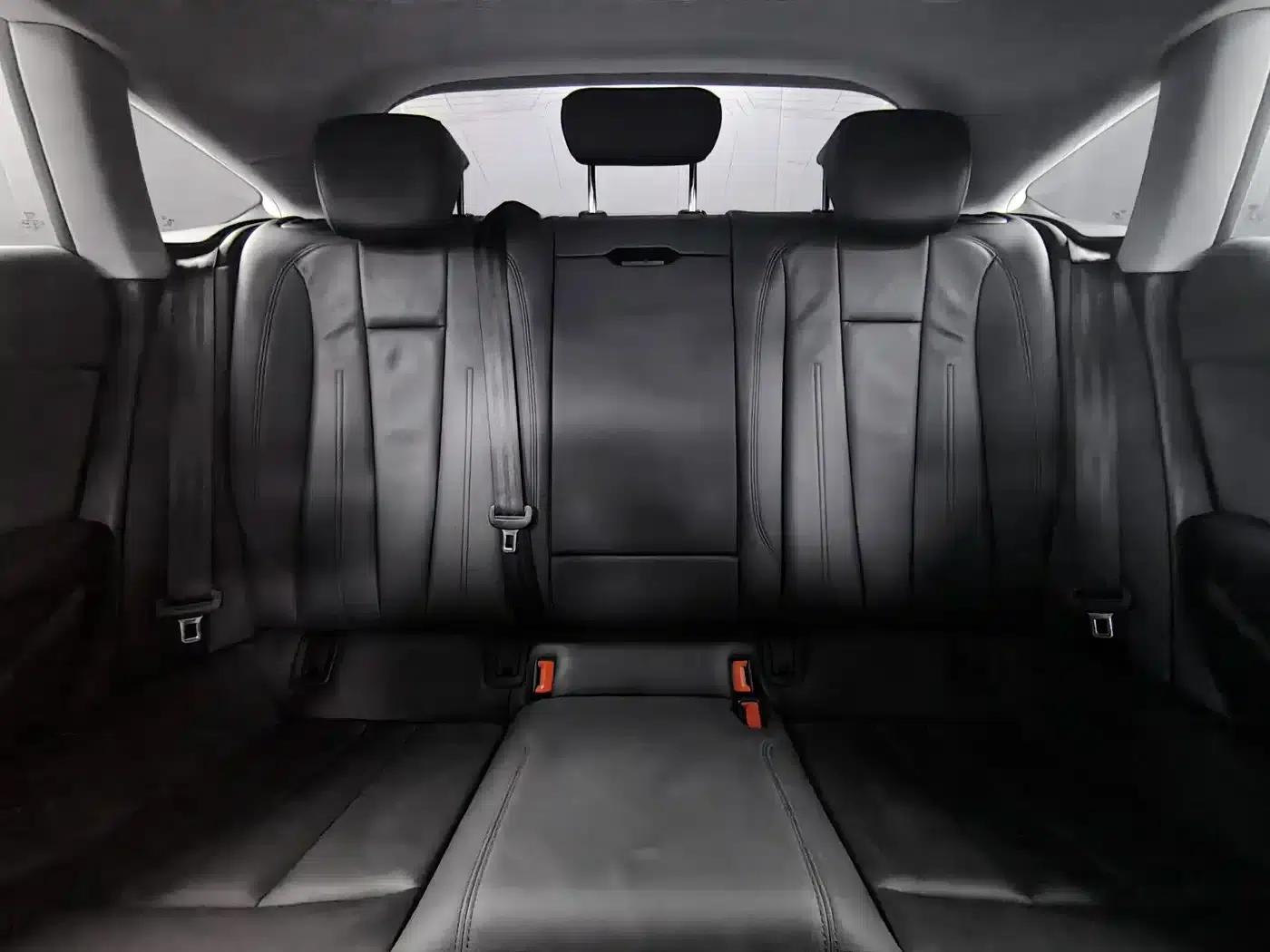 2021 Audi A5 Sportback 40 TFSI (Imported) - Fashionable and Elegant Model — миниатюра 13