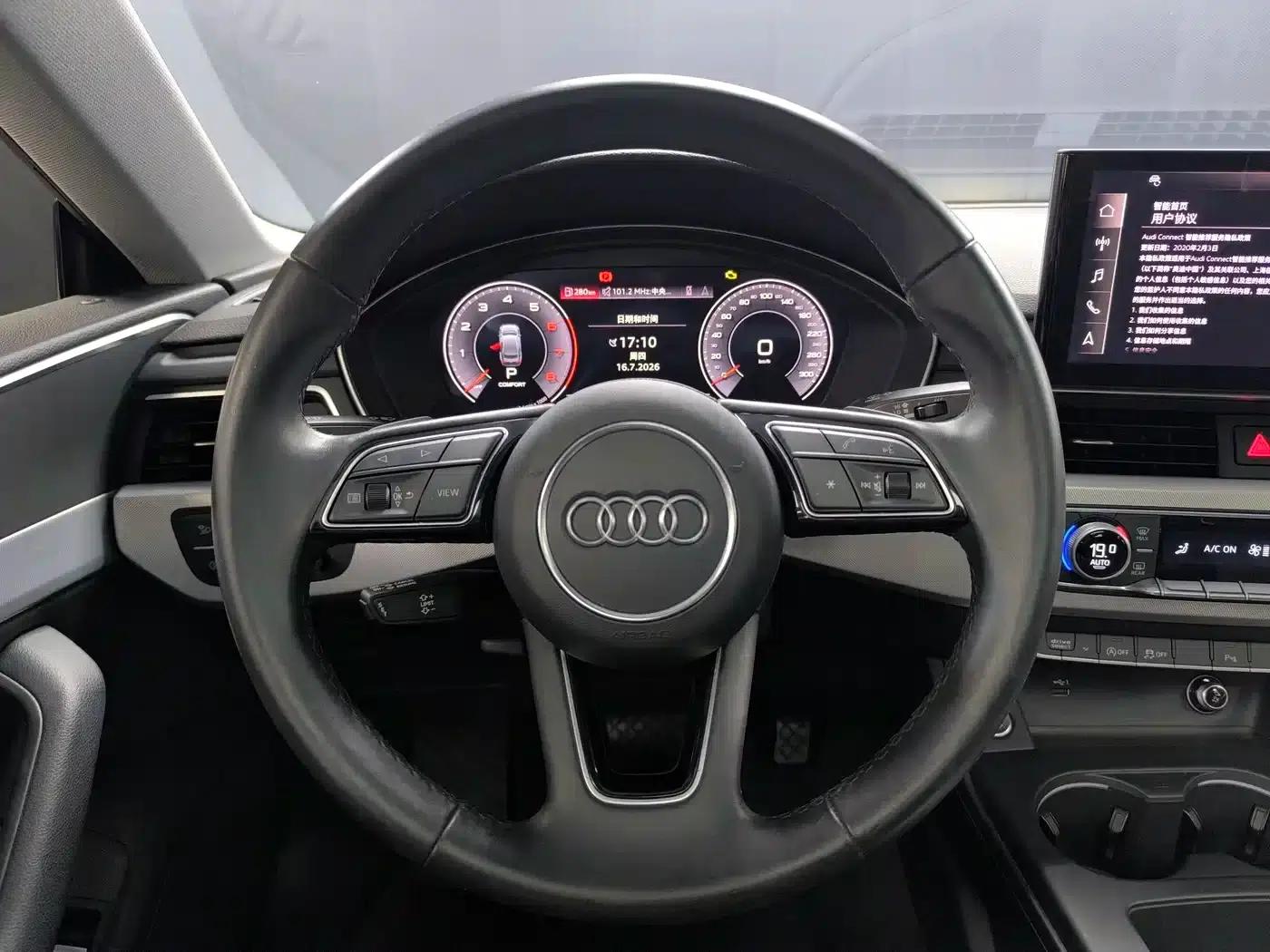 2021 Audi A5 Sportback 40 TFSI (Imported) - Fashionable and Elegant Model — миниатюра 7