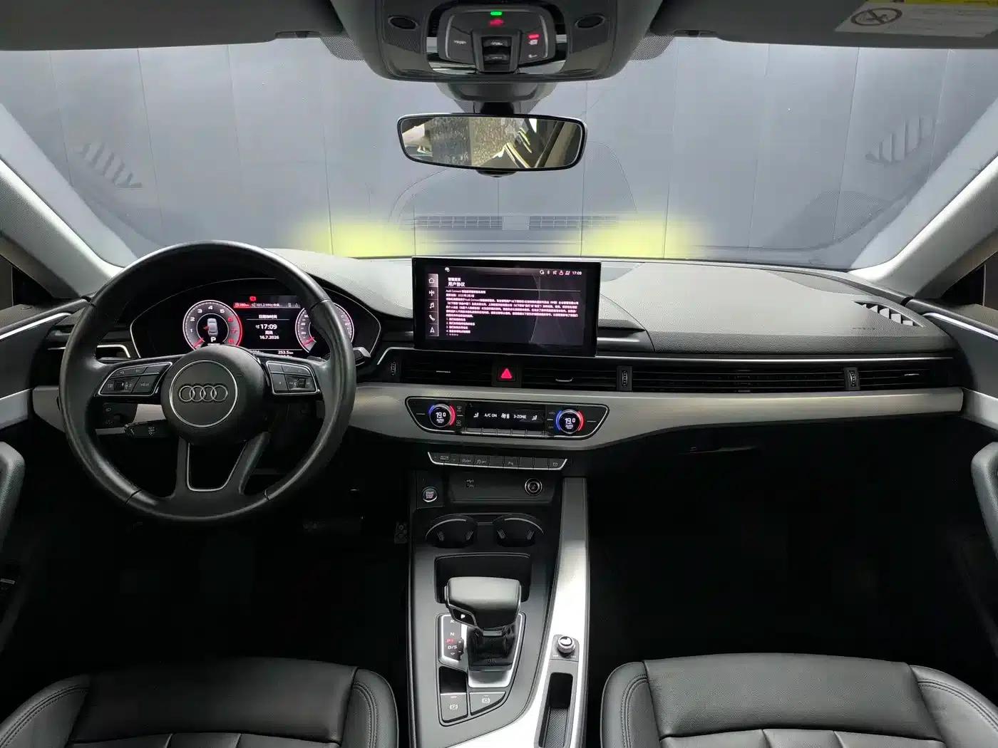 2021 Audi A5 Sportback 40 TFSI (Imported) - Fashionable and Elegant Model — миниатюра 8