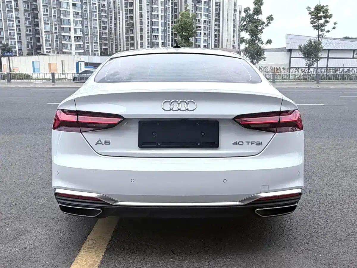 2024 Audi A5 Sportback 40 TFSI (Imported) - Fashionable and Dynamic Model — миниатюра 10