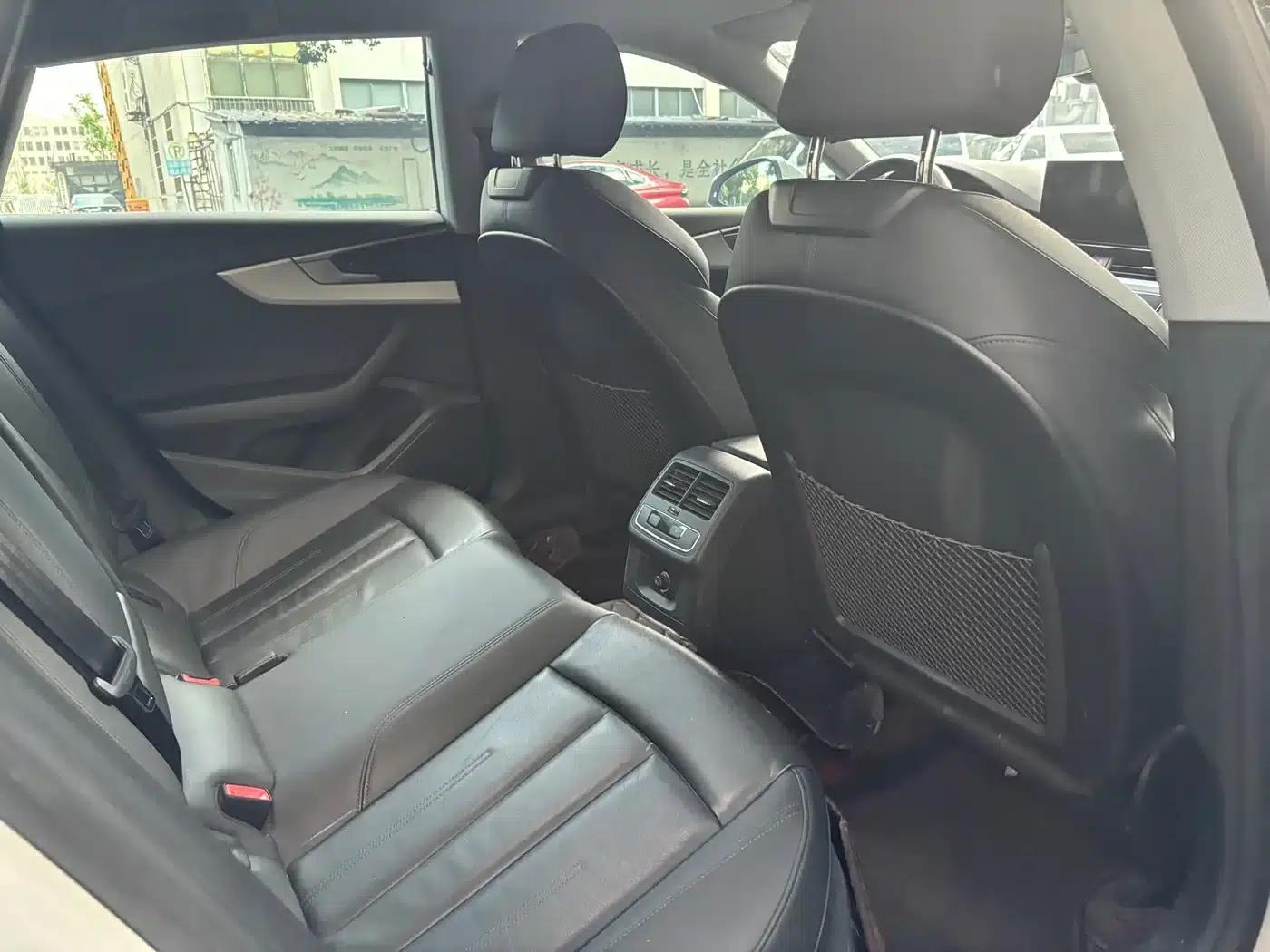 2022 Audi A5 Sportback 40 TFSI (Imported) - Fashionable and Dynamic Model — миниатюра 13