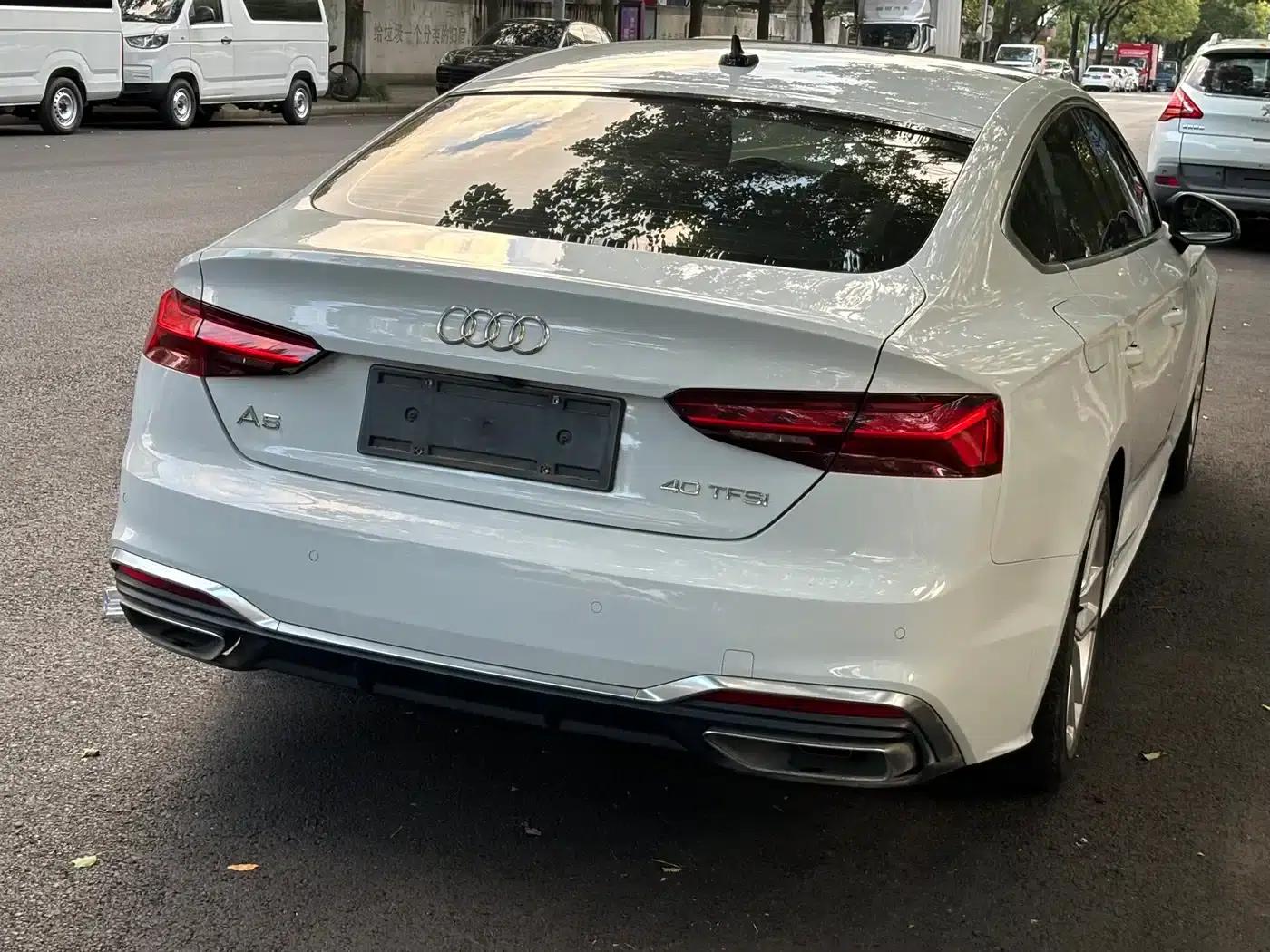2022 Audi A5 Sportback 40 TFSI (Imported) - Fashionable and Dynamic Model — миниатюра 14