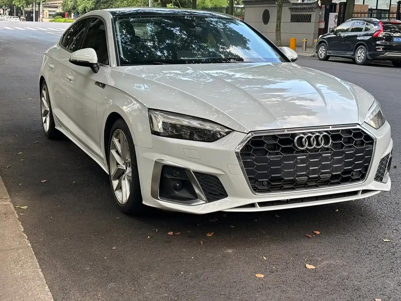 2022 Audi A5 Sportback 40 TFSI (Imported) - Fashionable and Dynamic Model — миниатюра 3