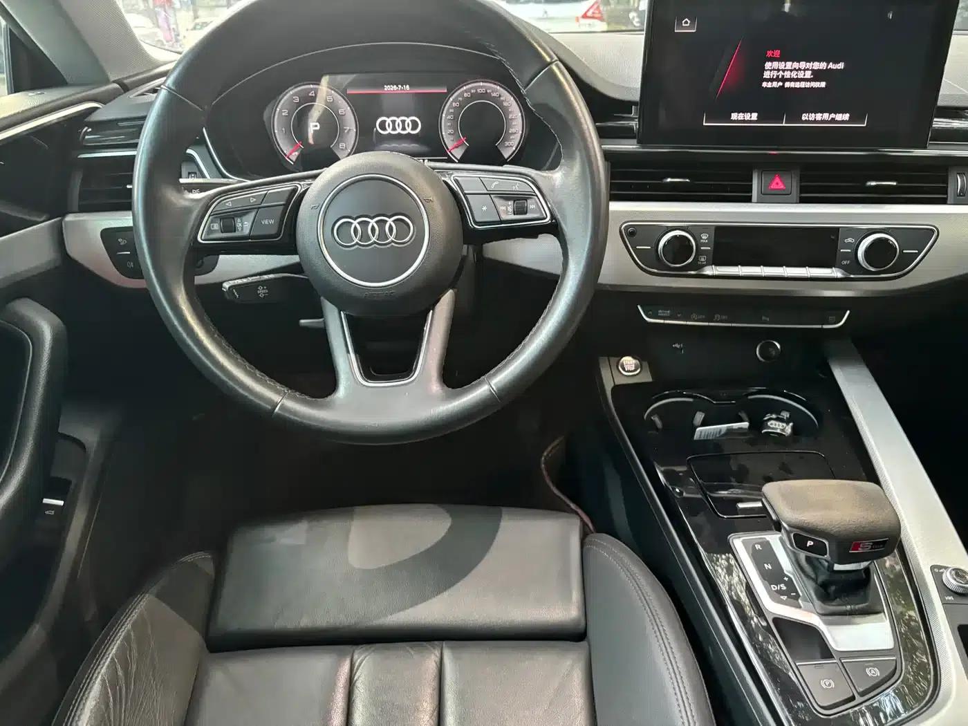 2022 Audi A5 Sportback 40 TFSI (Imported) - Fashionable and Dynamic Model — миниатюра 6