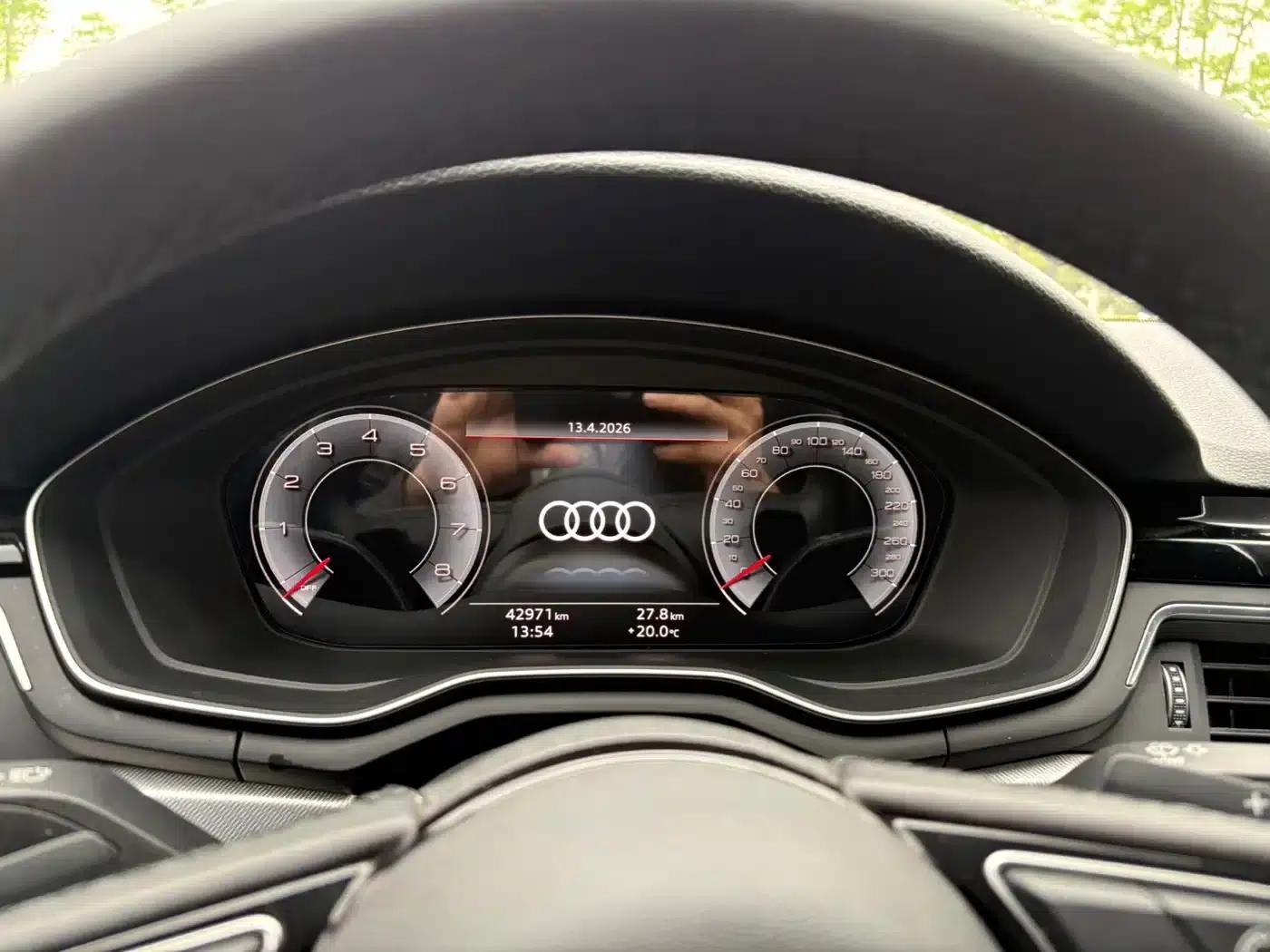 2023 Audi A5 Sportback 40 TFSI (Imported) - Fashionable and Dynamic Model — миниатюра 16