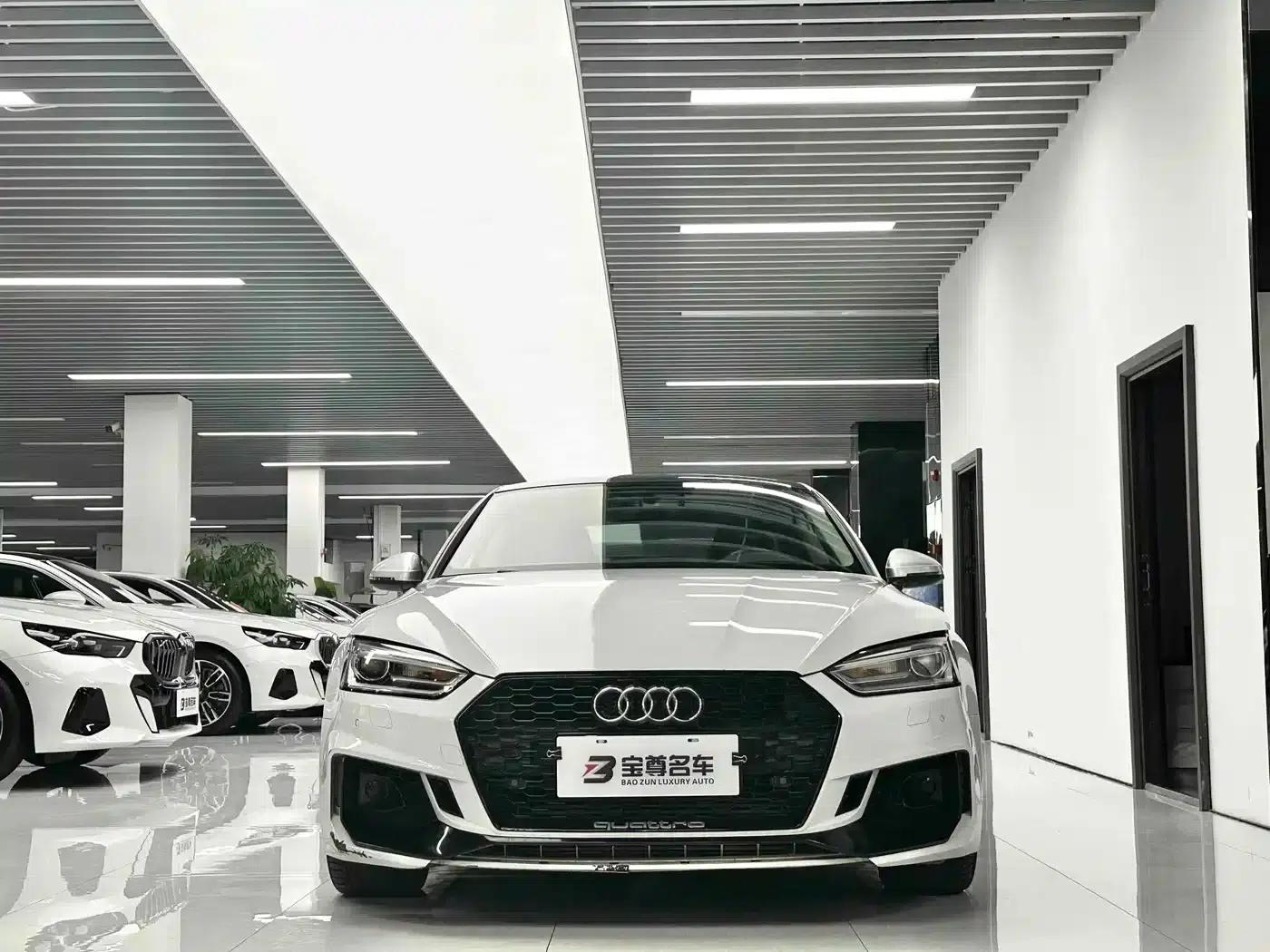 2017 Audi A5 Imported Coupe 40 TFSI Fashion Edition — миниатюра 2