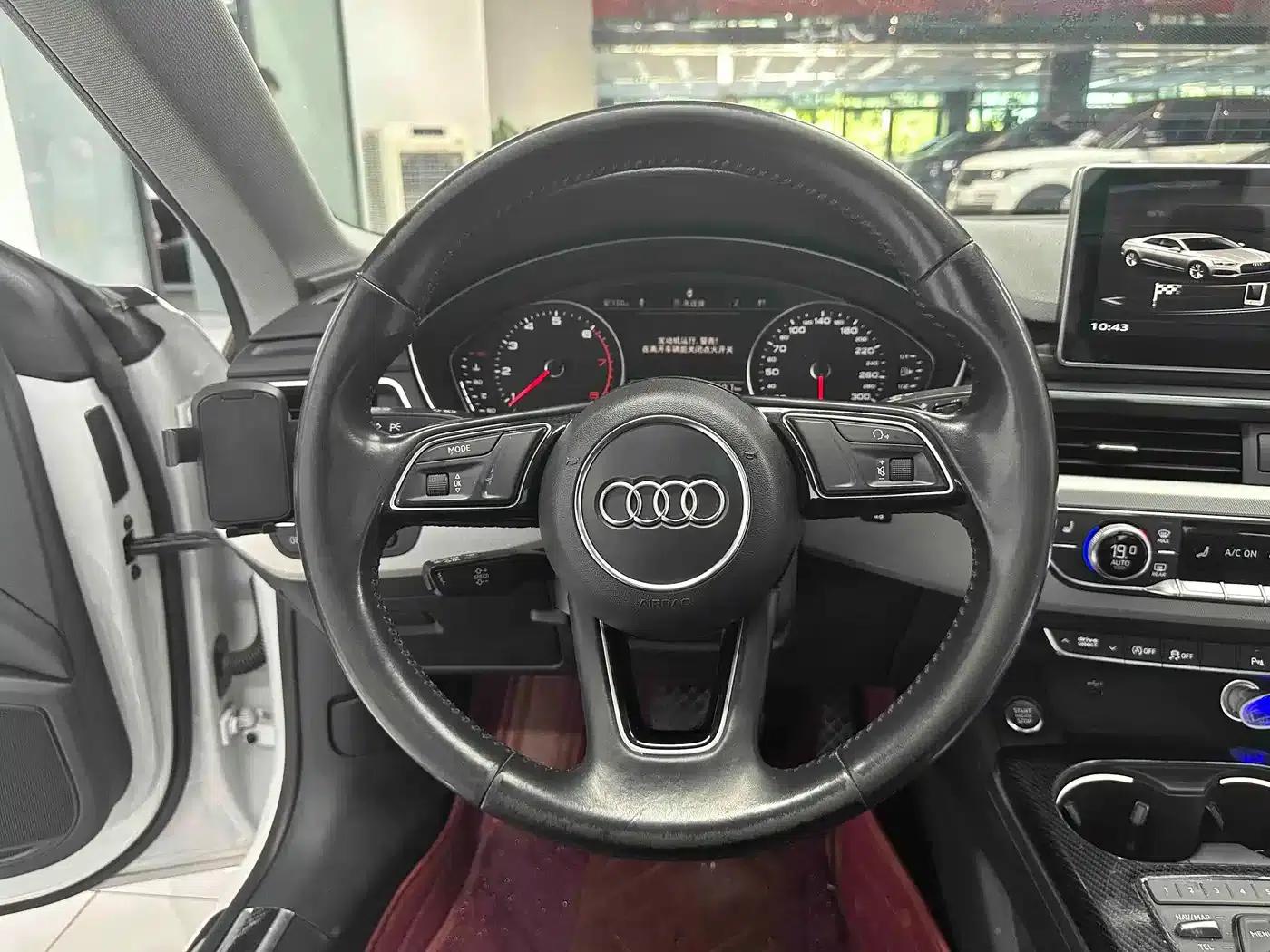 2017 Audi A5 Imported Coupe 40 TFSI Fashion Edition — миниатюра 12