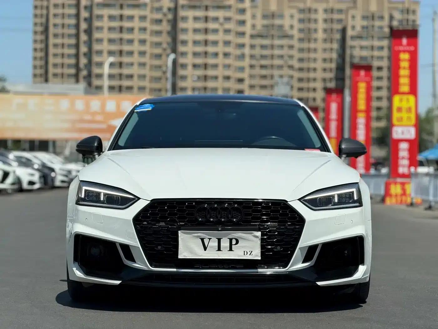 2019 Audi A5 Sportback 40 TFSI Fashion Edition (Imported) — миниатюра 2