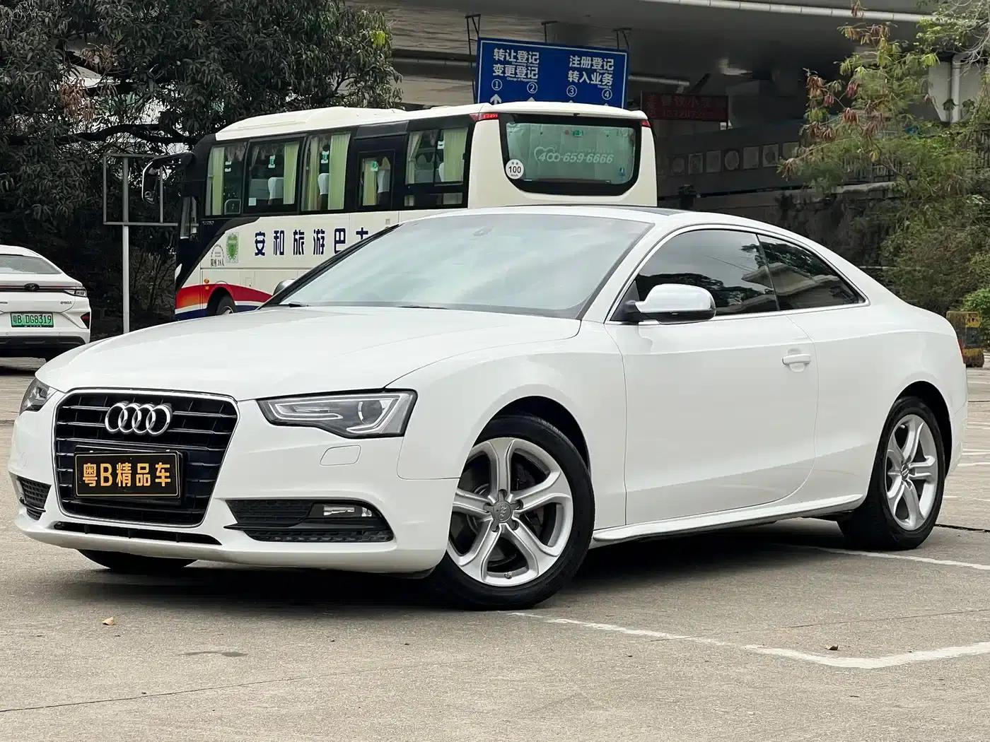 2012 Audi A5 2.0TFSI Coupe (Imported) — миниатюра 1