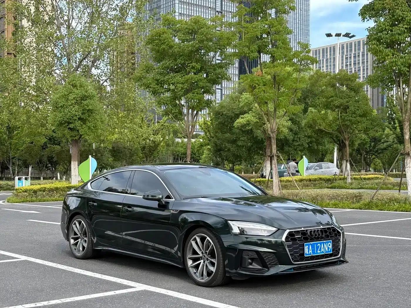 2021 Audi A5 Sportback 40 TFSI quattro Luxury Elegance (Imported) — миниатюра 3