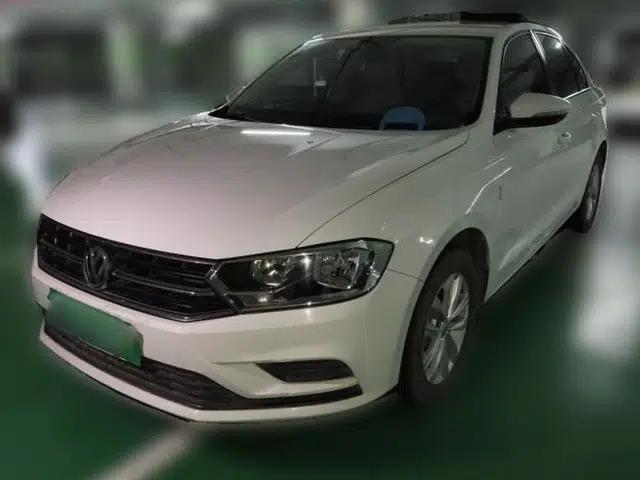 Volkswagen Bora 2016 1.6L Manual Fashion Edition