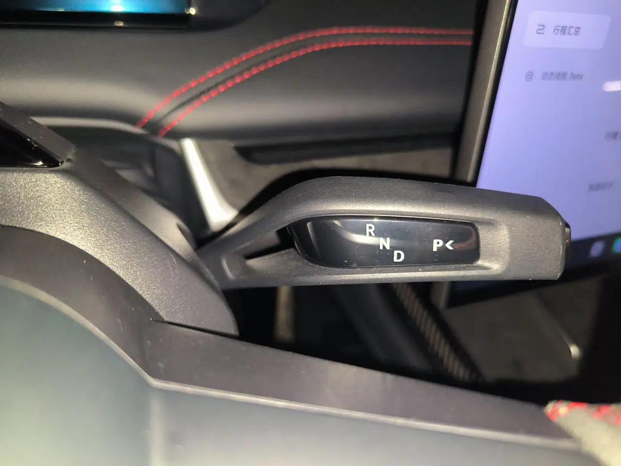Xiaomi Auto SU7 Ultra 2025 Ultra Model — миниатюра 14