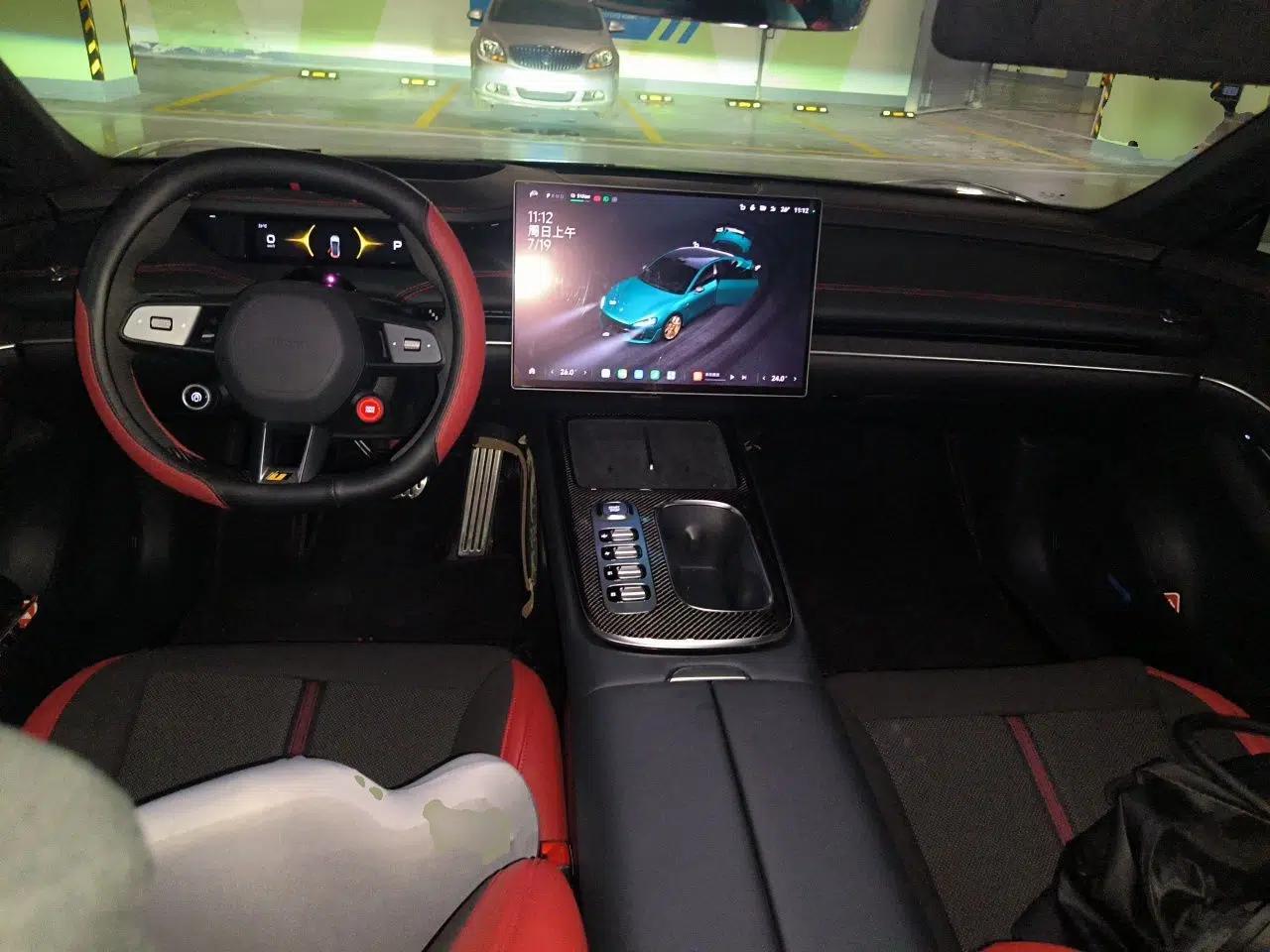 Xiaomi Auto SU7 Ultra 2025 Ultra Model — миниатюра 9