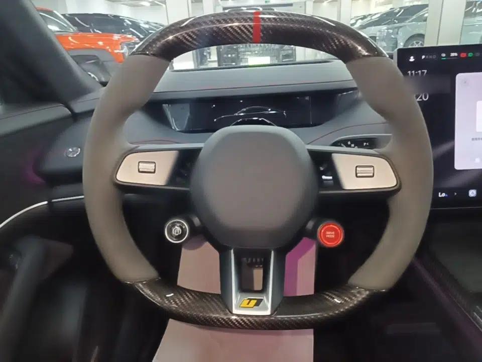 Xiaomi Auto SU7 Ultra 2025 Ultra Model — миниатюра 13
