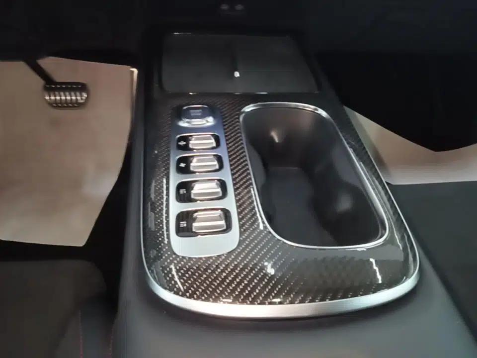 Xiaomi Auto SU7 Ultra 2025 Ultra Model — миниатюра 16
