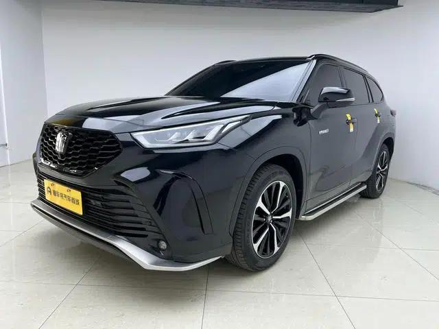Crown Land Cruiser 2022 2.5L HEV 4WD Premium Edition