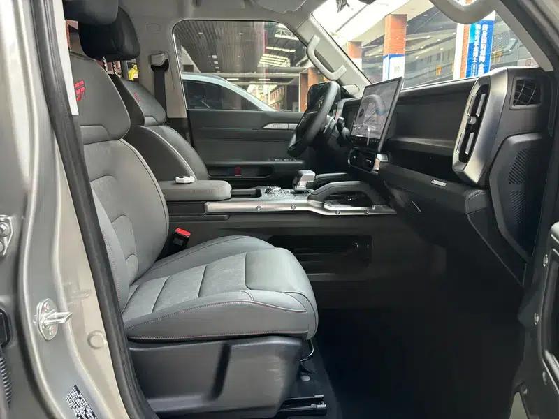 Jetour Traveler 2023 2.0TD 4WD Crossover PRO — миниатюра 16