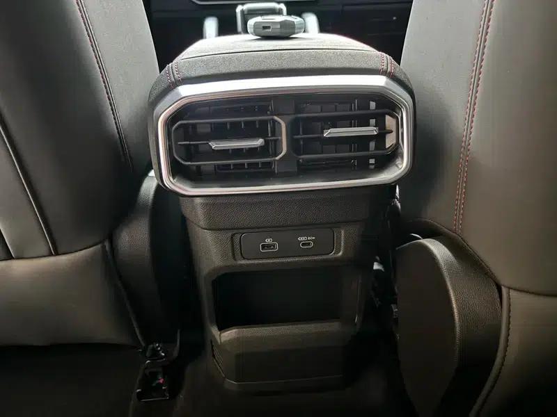 Jetour Traveler 2023 2.0TD 4WD Crossover PRO — миниатюра 9