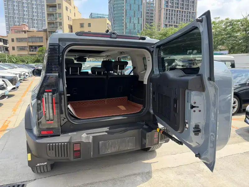 Jetour Traveler 2023 2.0TD 4WD Crossover PRO — миниатюра 12