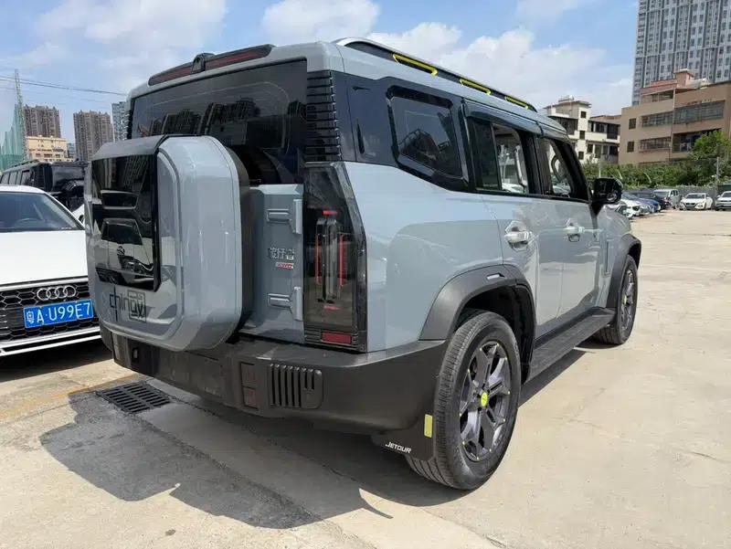 Jetour Traveler 2023 2.0TD 4WD Crossover PRO — миниатюра 6