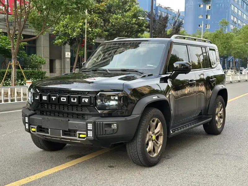 Jetour Traveler 2023 2.0TD 4WD Crossover PRO — миниатюра 1