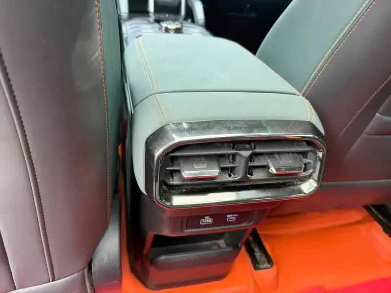 Jetour Traveler 2023 2.0TD 4WD Conqueror — миниатюра 8
