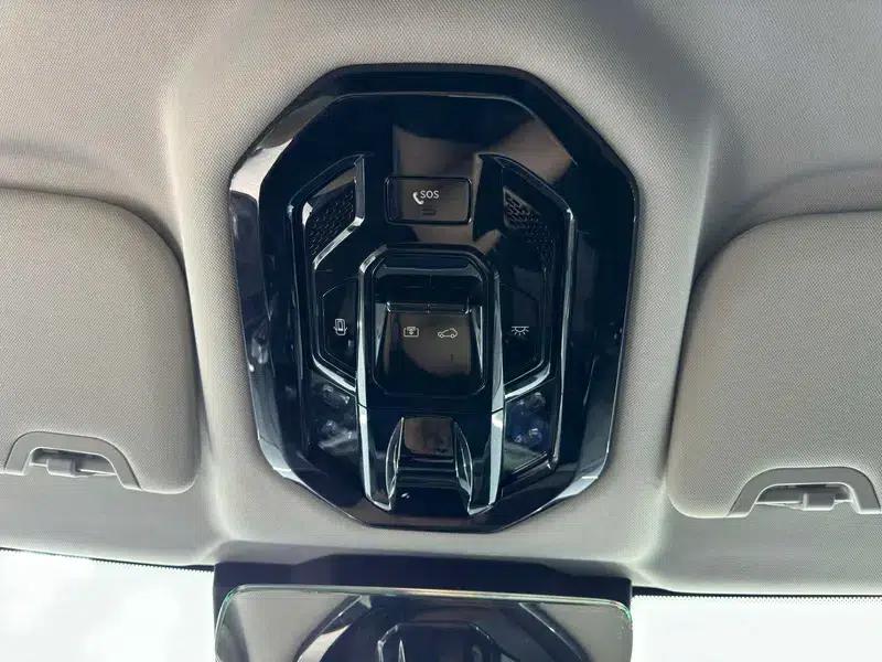 Jetour Traveler 2023 2.0TD 4WD Crossover PRO — миниатюра 9
