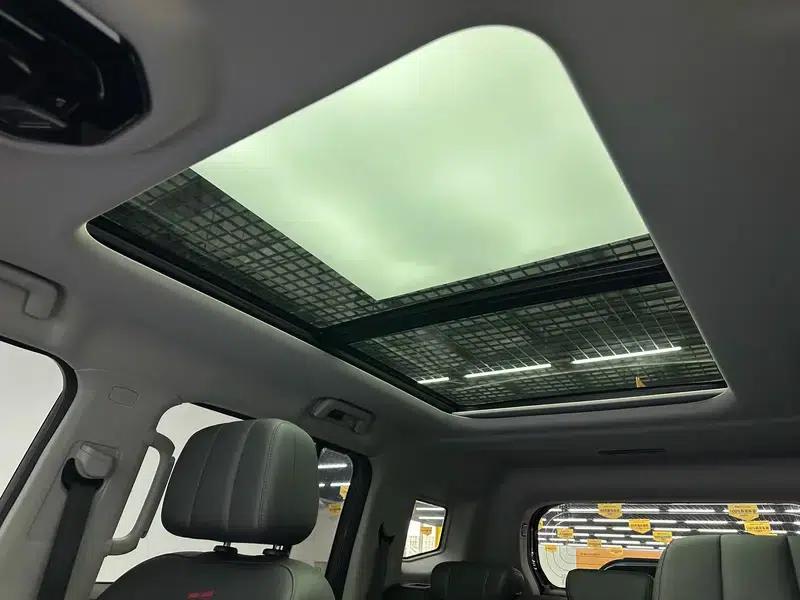 Jetour Traveler 2023 2.0TD 4WD Crossover PRO — миниатюра 19