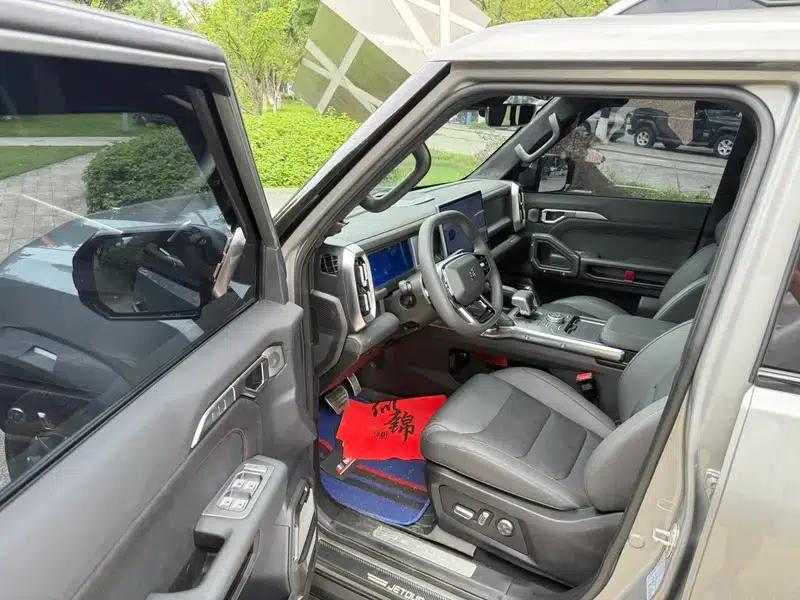 Jetour Traveler 2023 2.0TD 4WD Crossover PRO+ — миниатюра 16