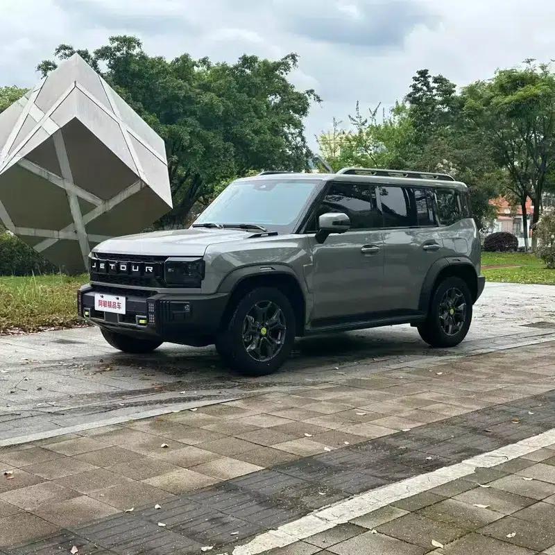 Jetour Traveler 2023 2.0TD 4WD Crossover PRO+ — миниатюра 1