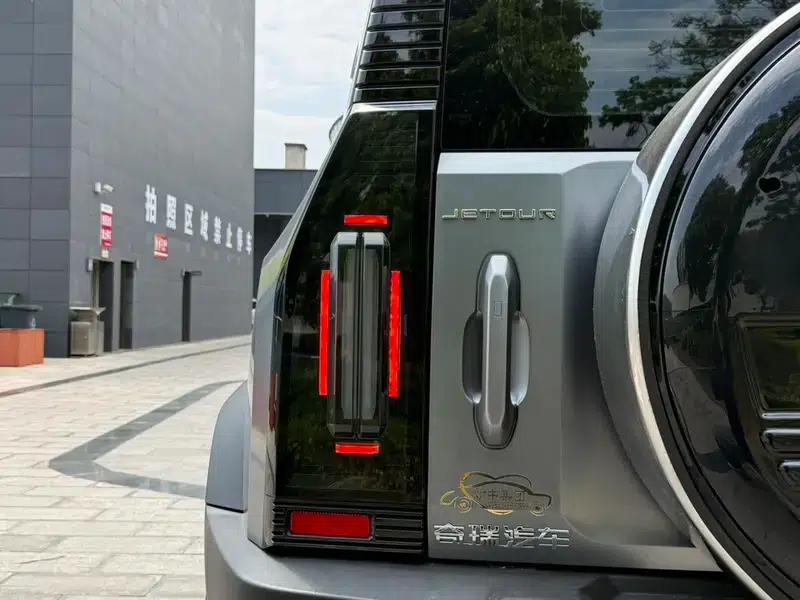 Jetour Traveler 2023 2.0TD 4WD Conqueror — миниатюра 13